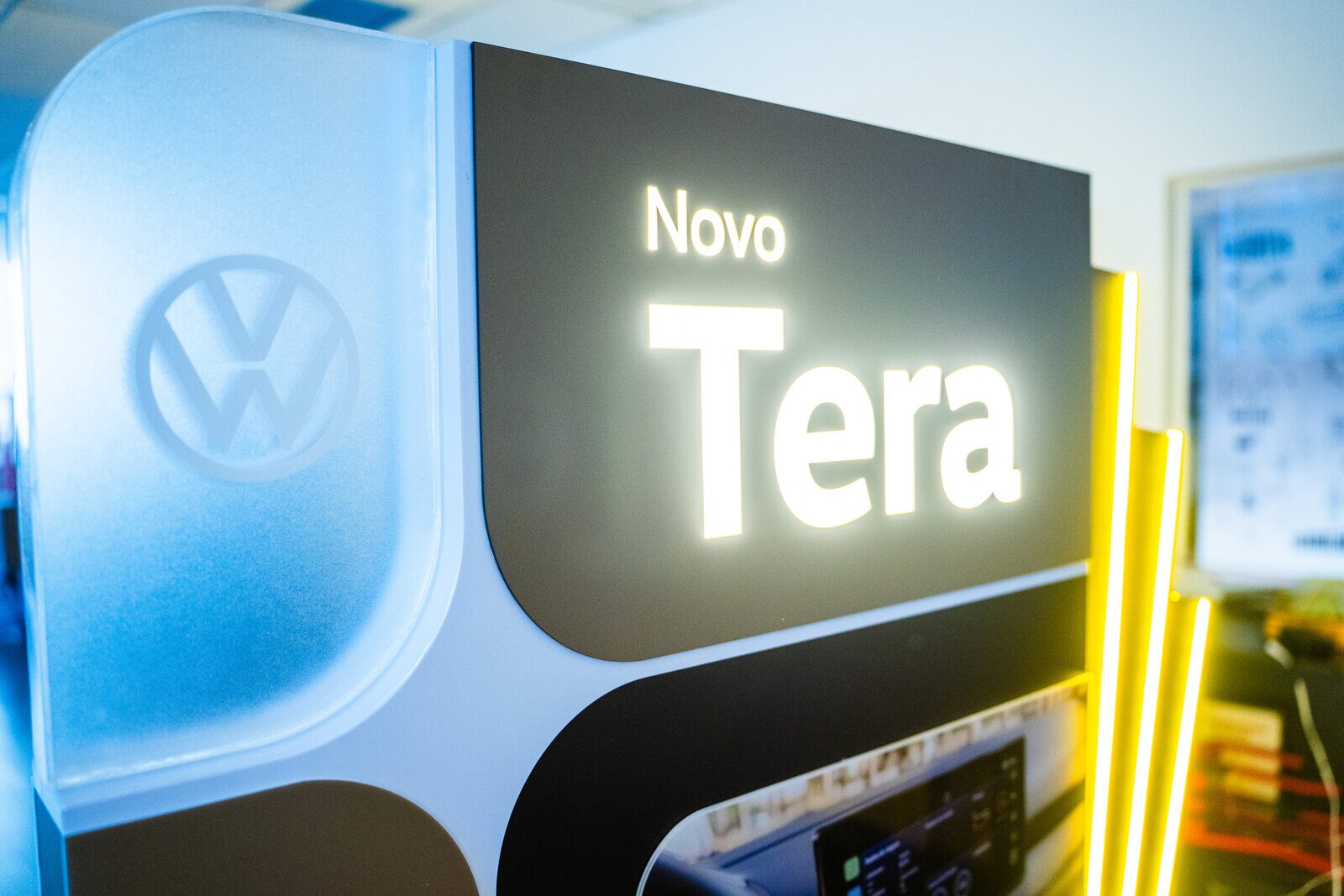 Detalhe do letreiro luminoso Tera
